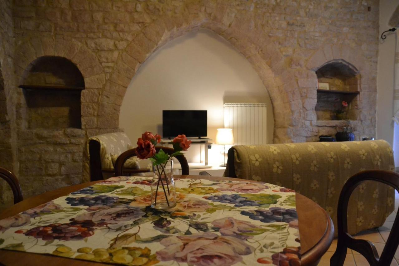 Appartement La Chiocciola Assise Extérieur photo